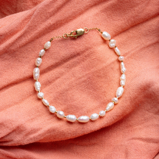 The Kin Bracelet