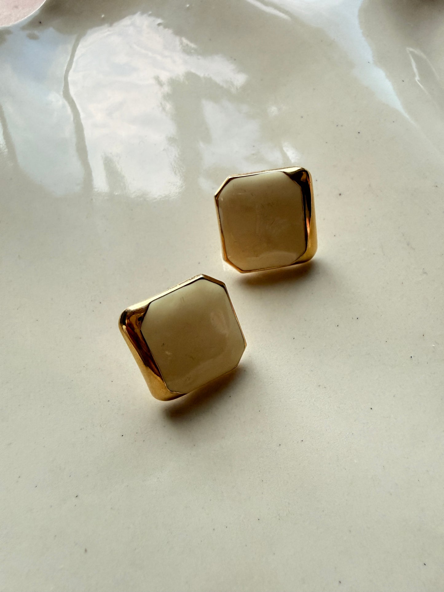 Vintage Earrings 011