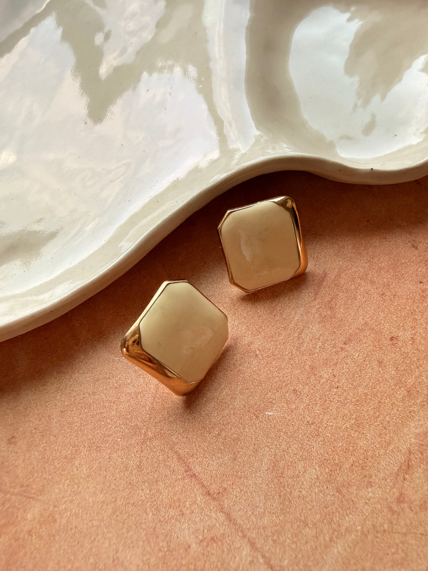 Vintage Earrings 011