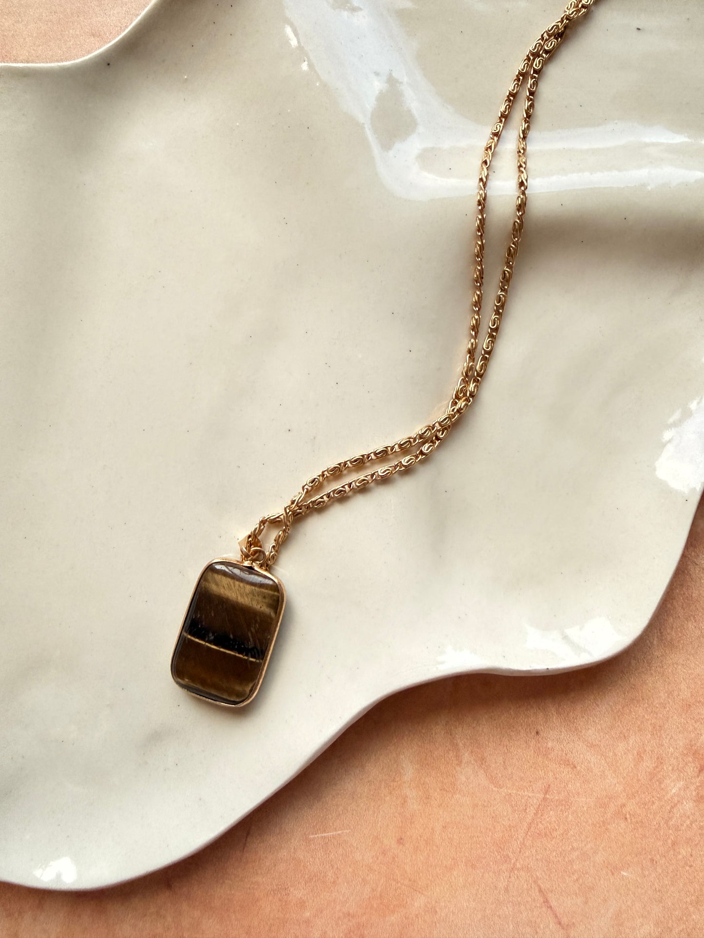 Vintage Necklace 004