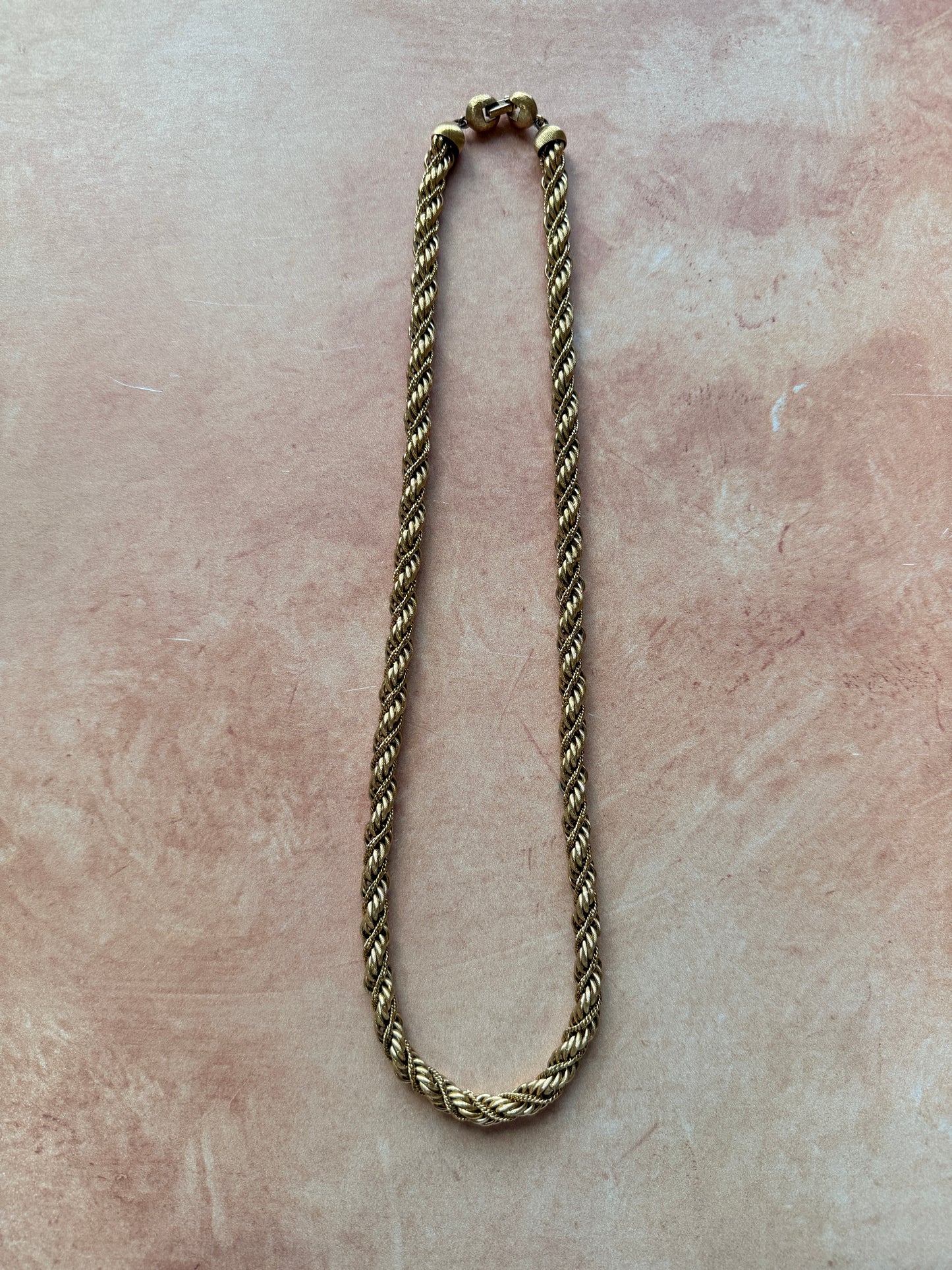 Vintage Necklace 001