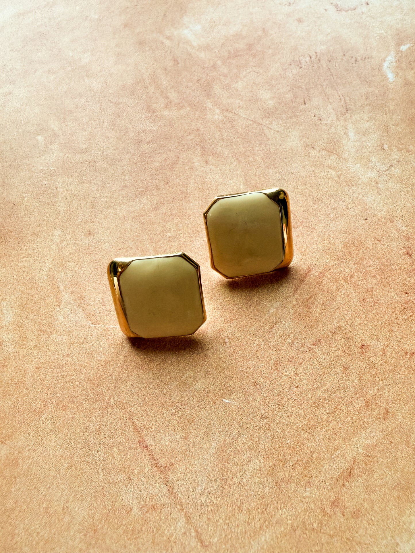 Vintage Earrings 011