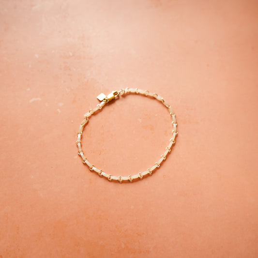 Grace Bracelet - Pearlesque