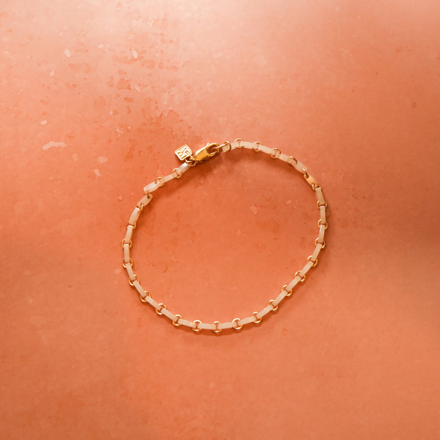 Grace Bracelet - Pearlesque